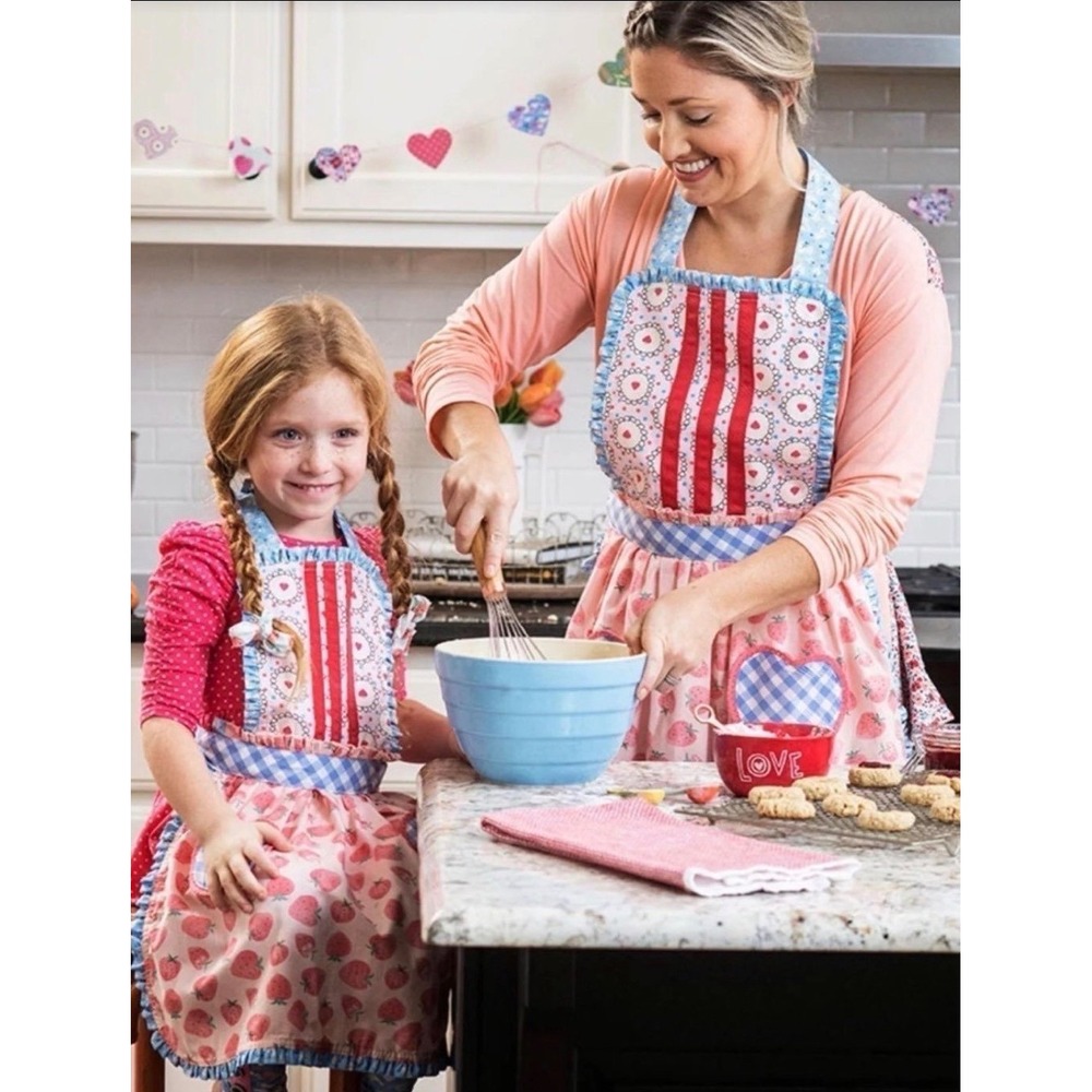 Matilda Jane Mommy and Me Strawberry Apron Set Pink Blue Gingham 2 Piece OS